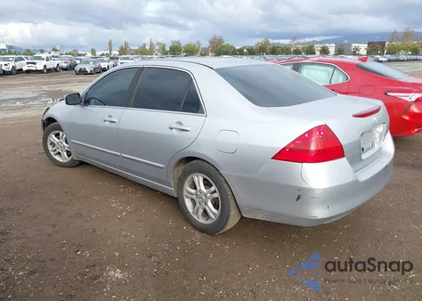 2007 Honda Accord 2.4 Se z USA, uszkodzony, nr VIN 1HGCM55387A168167